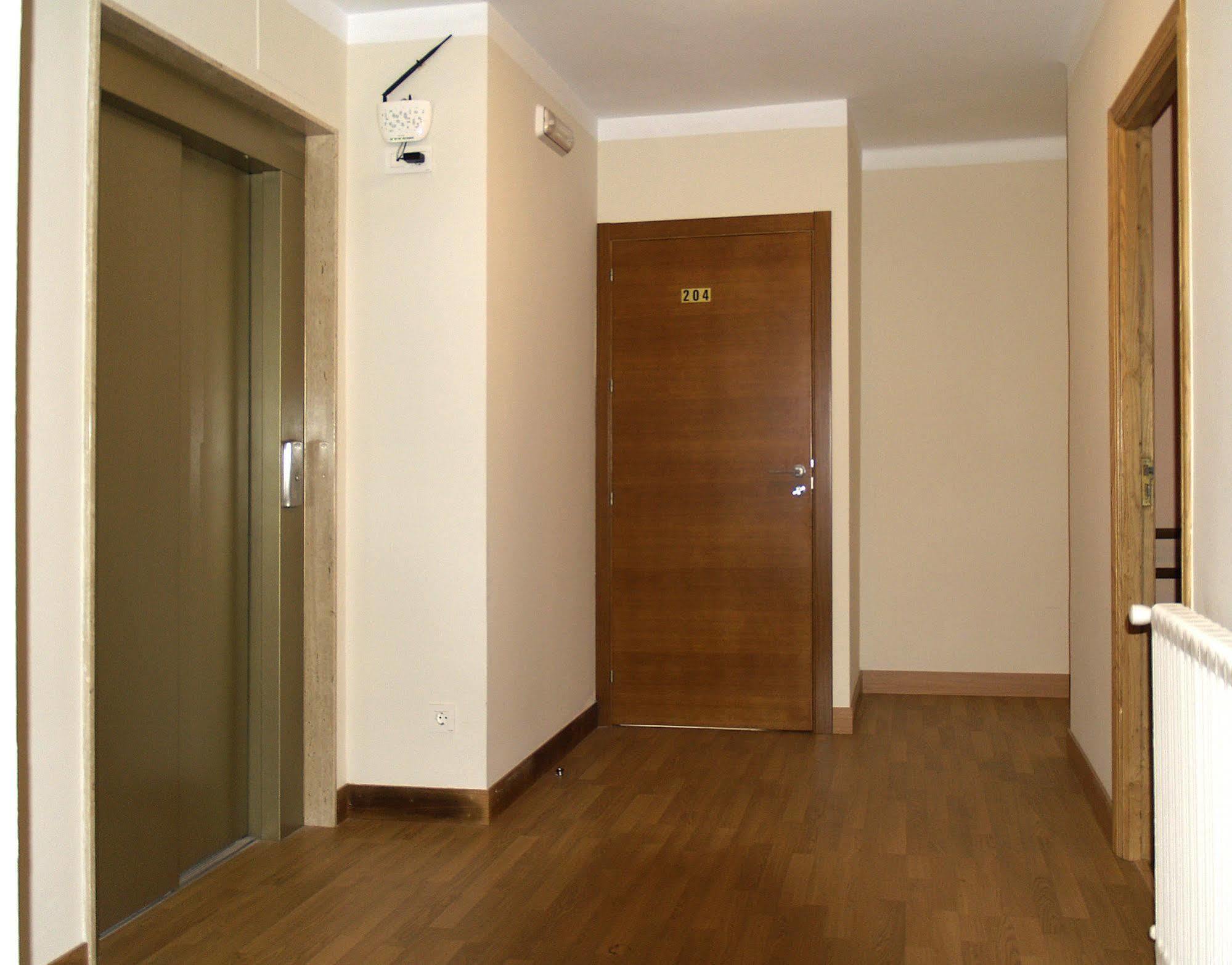 Pension Las Palmeras Lalín Exterior photo