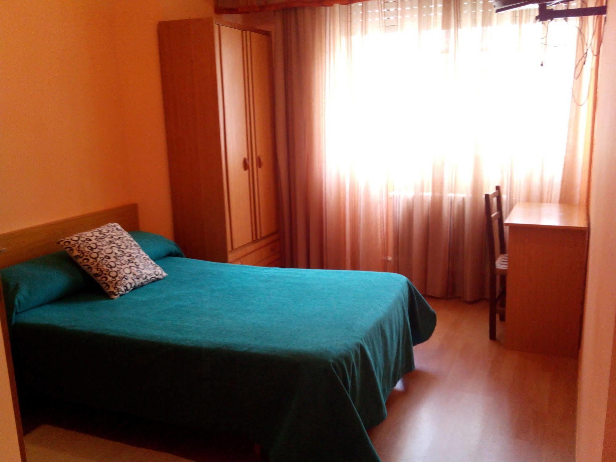 Pension Las Palmeras Lalín Exterior photo